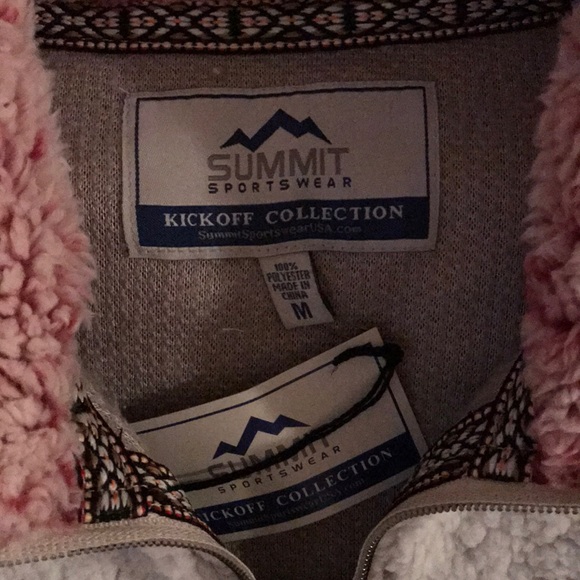 Arkansas Sherpa - Picture 4 of 4